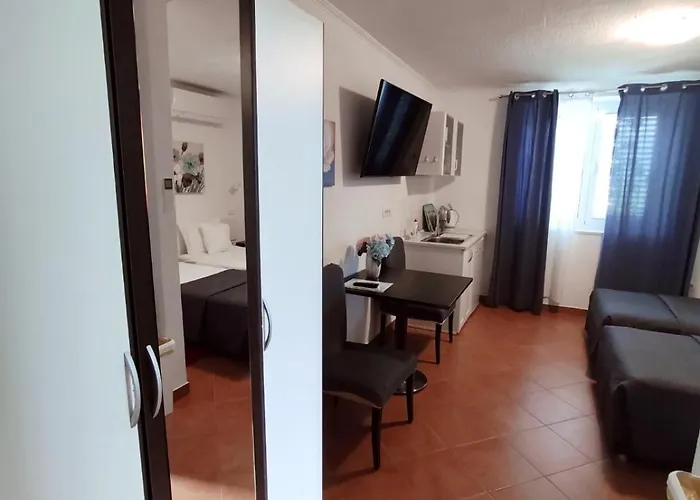 Pensionat Viola Gruda